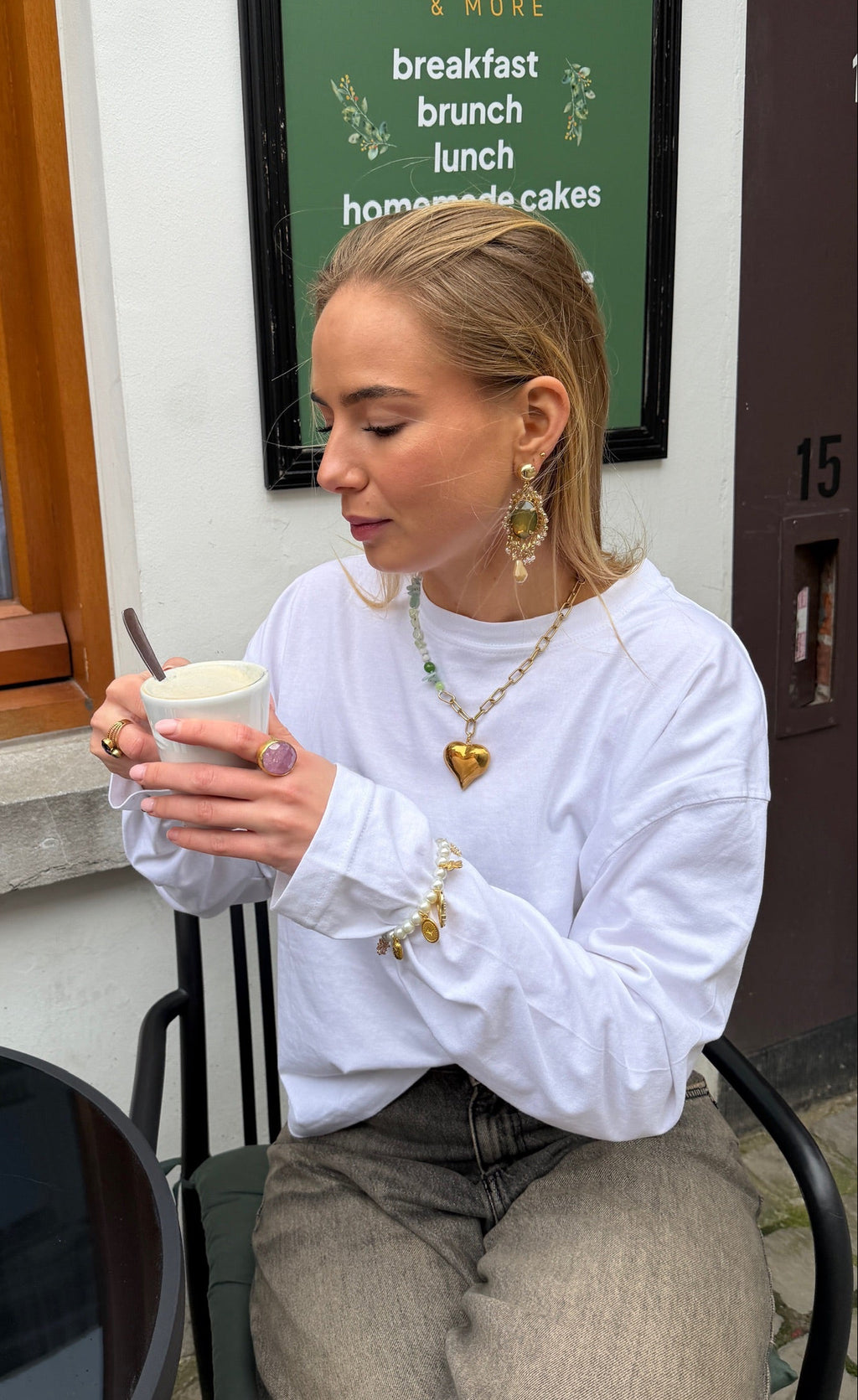 Necklace Fee