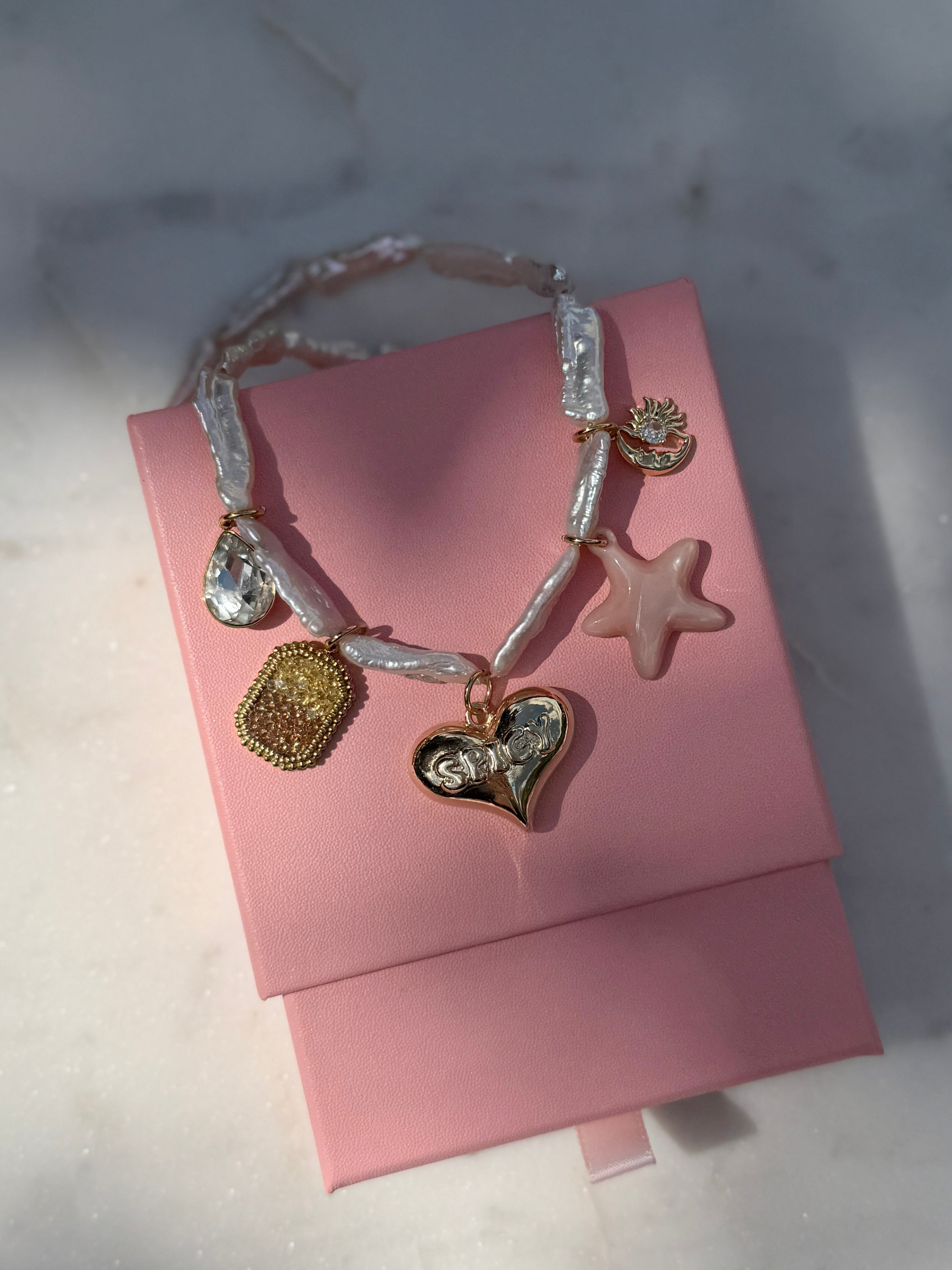 Necklace Loua