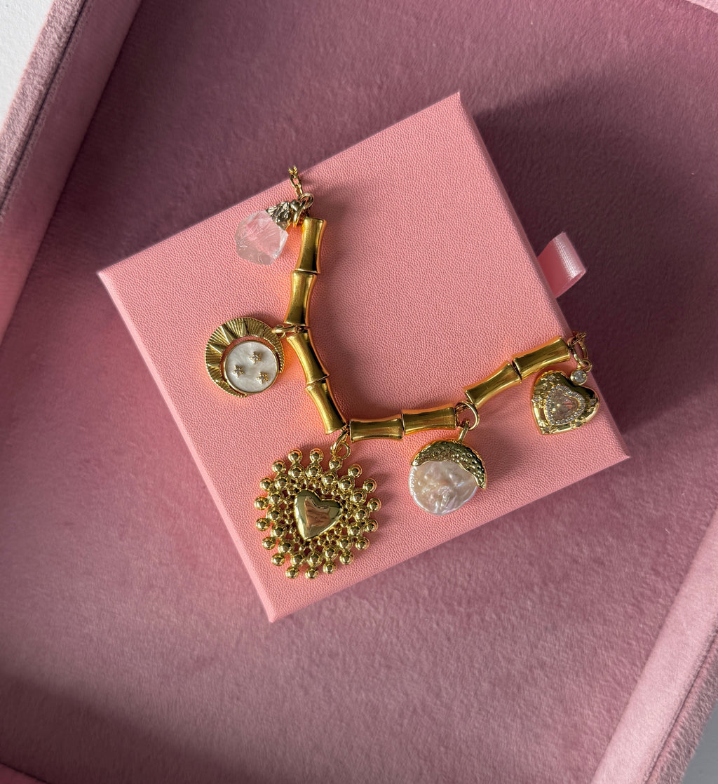 Necklace Muse