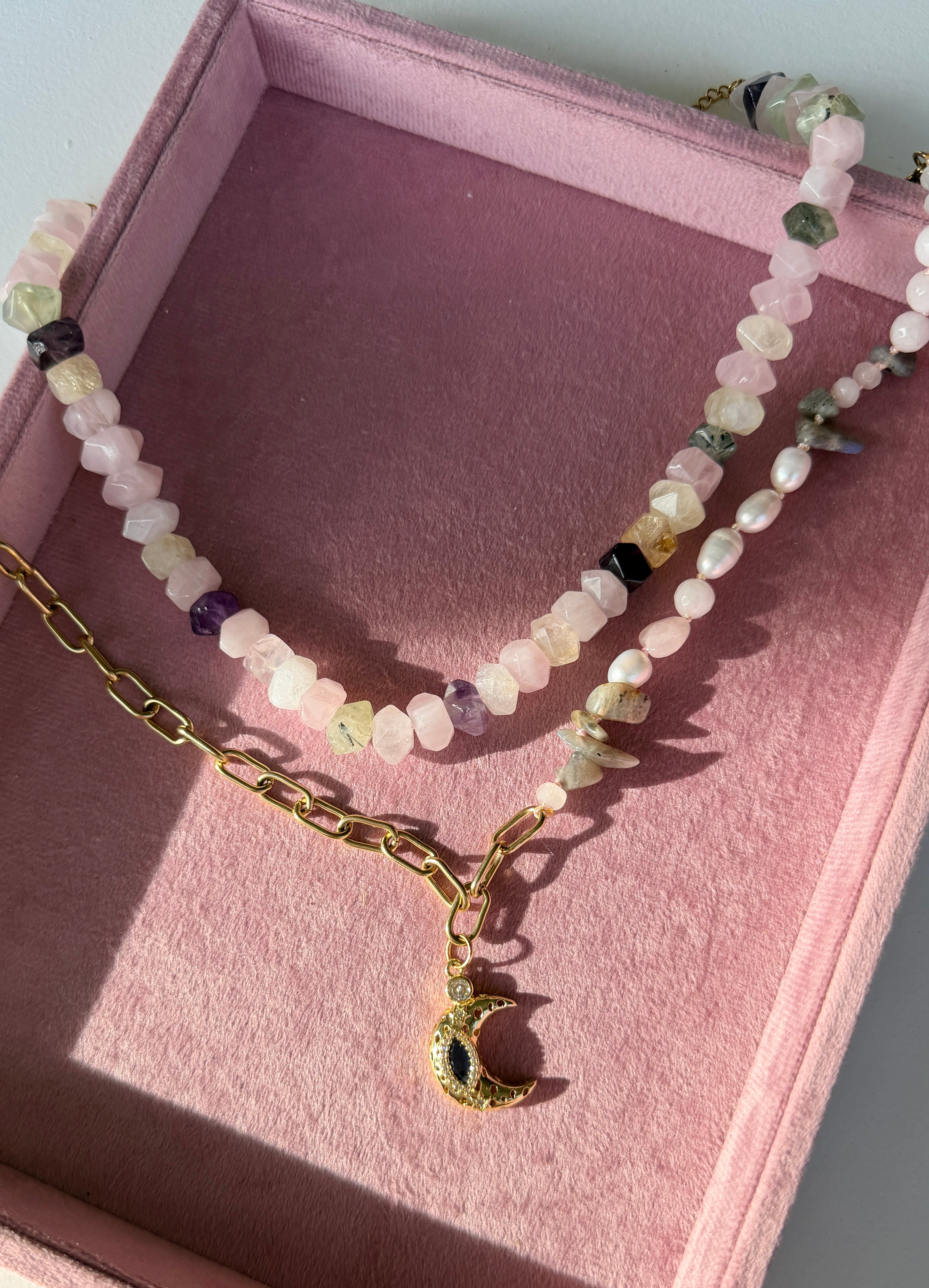 Necklace Luun